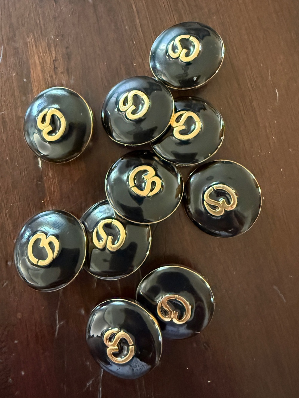 Vintage St. John enamel gold tone replacement buttons 10